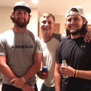 Meet your Posher, Logan